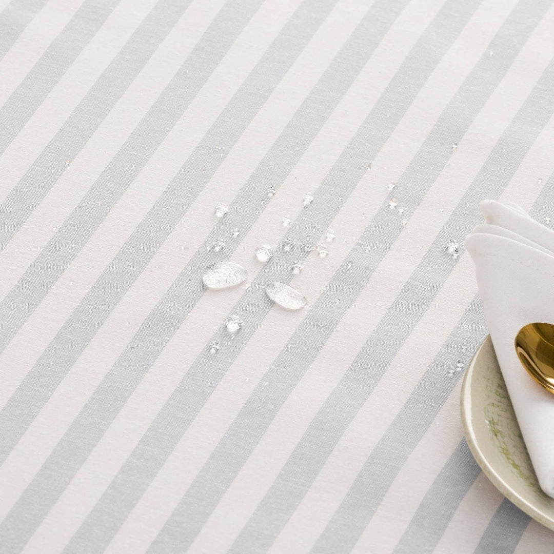 Nappe rayée ALMA en coton résistant aux taches - Beautiful Moment the shop