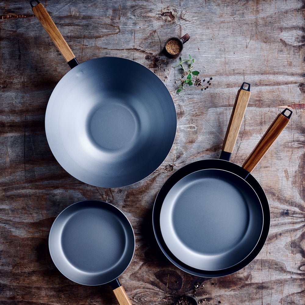 Poêle wok Nomad 24 cm en acier carbone - Beautiful Moment the shop