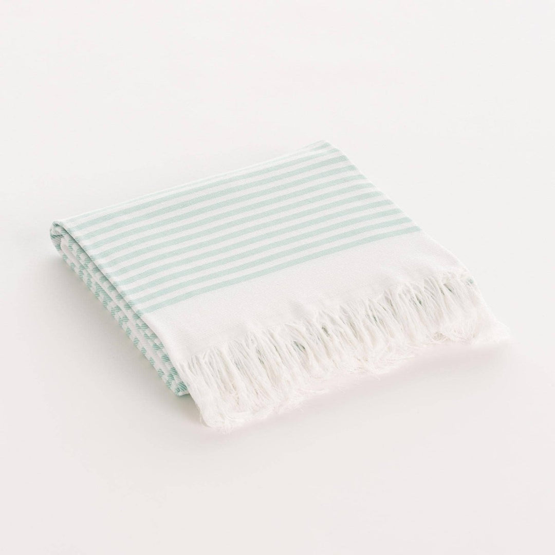 Serviette de plage fouta pareo en coton doux avec franges BRISNE - Beautiful Moment the shop