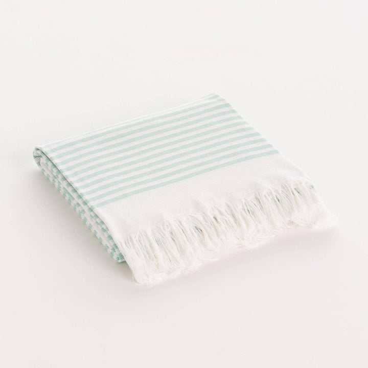 Serviette de plage fouta pareo en coton doux avec franges BRISNE - Beautiful Moment the shop